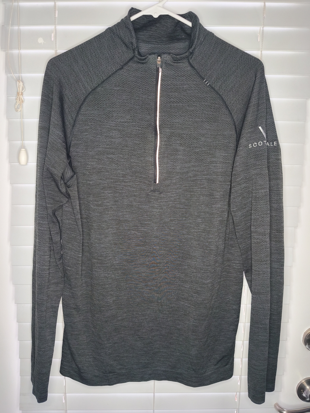 Lululemon Metal Vent Tech 1/4 Zip Gray Scottsdale Men's Size M Medium Pullover